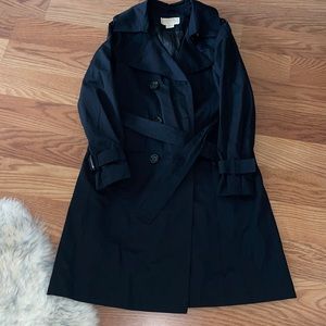Women’s small Michael Kors trench coat - black with belt
